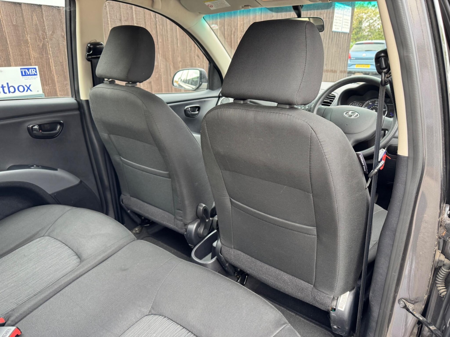 Vehicle 29