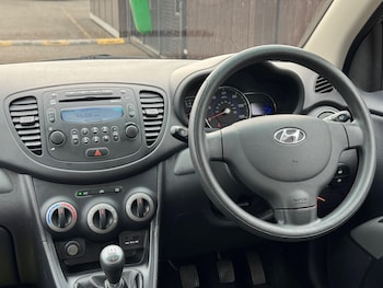 Used Hyundai i10 2011 for sale - 75578167: Photo