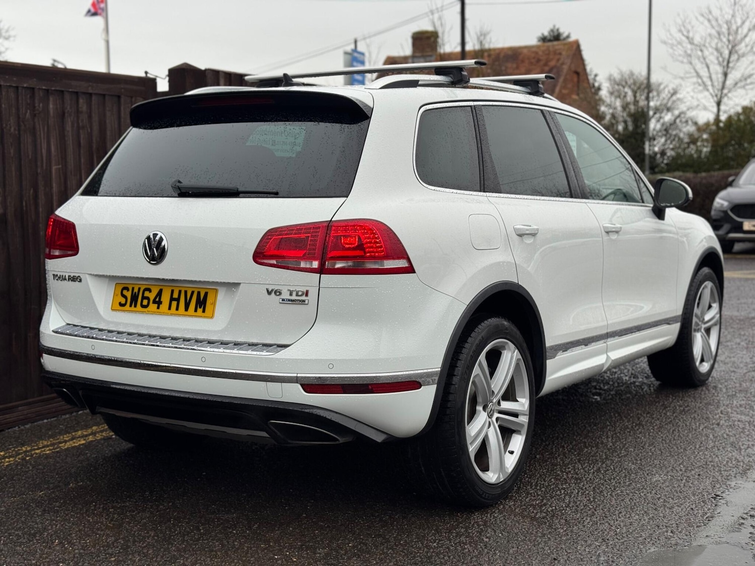 Used Volkswagen Touareg for sale - 76964687: Photo 10