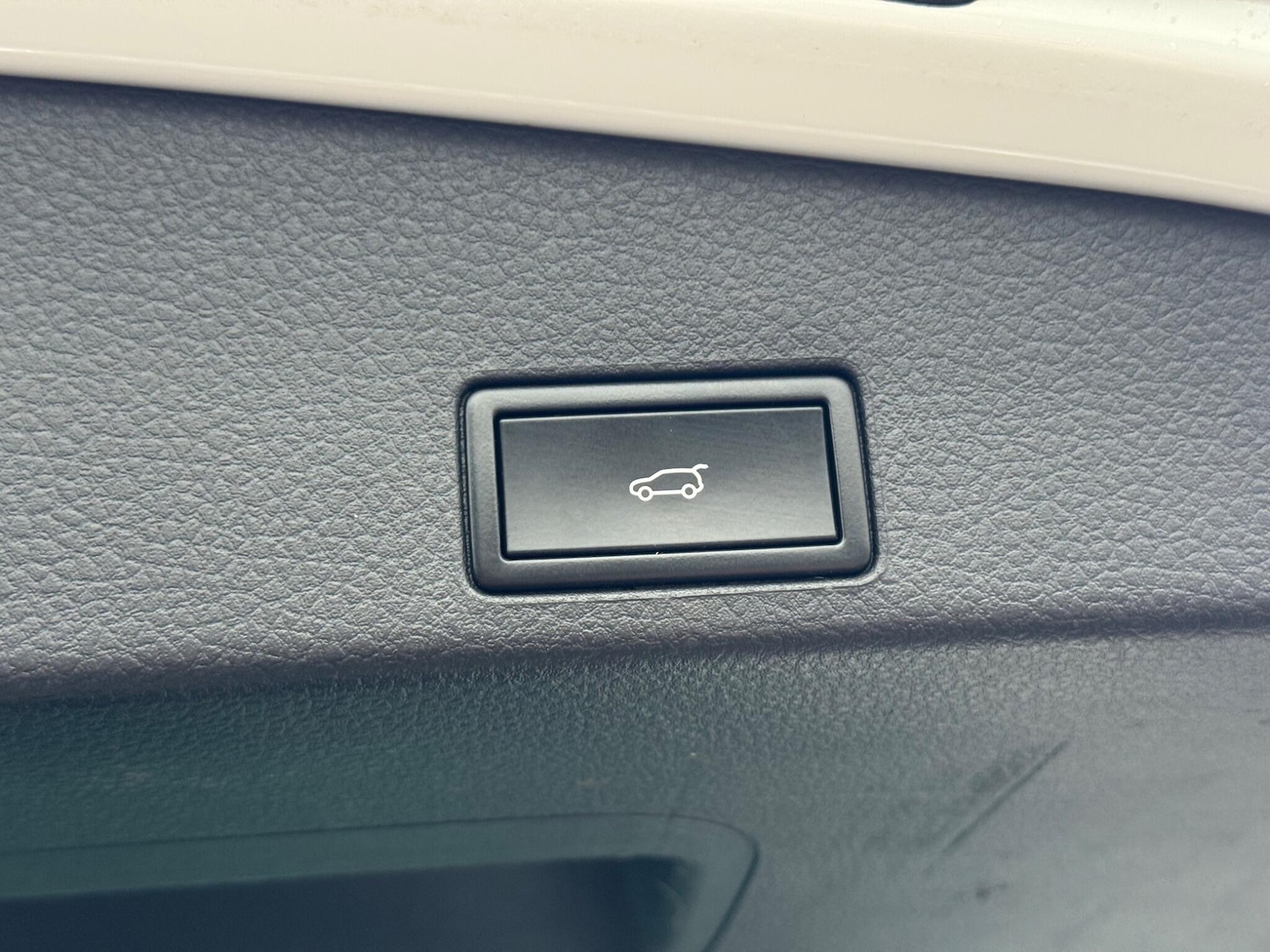 Used Volkswagen Touareg for sale - 76964687: Photo 26