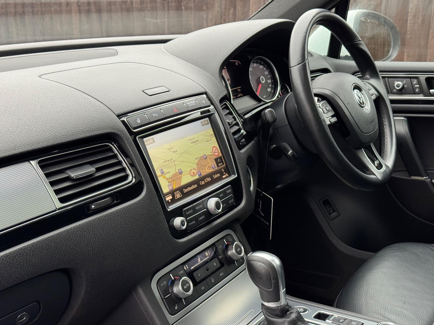 Used Volkswagen Touareg for sale - 76964687: Photo 44