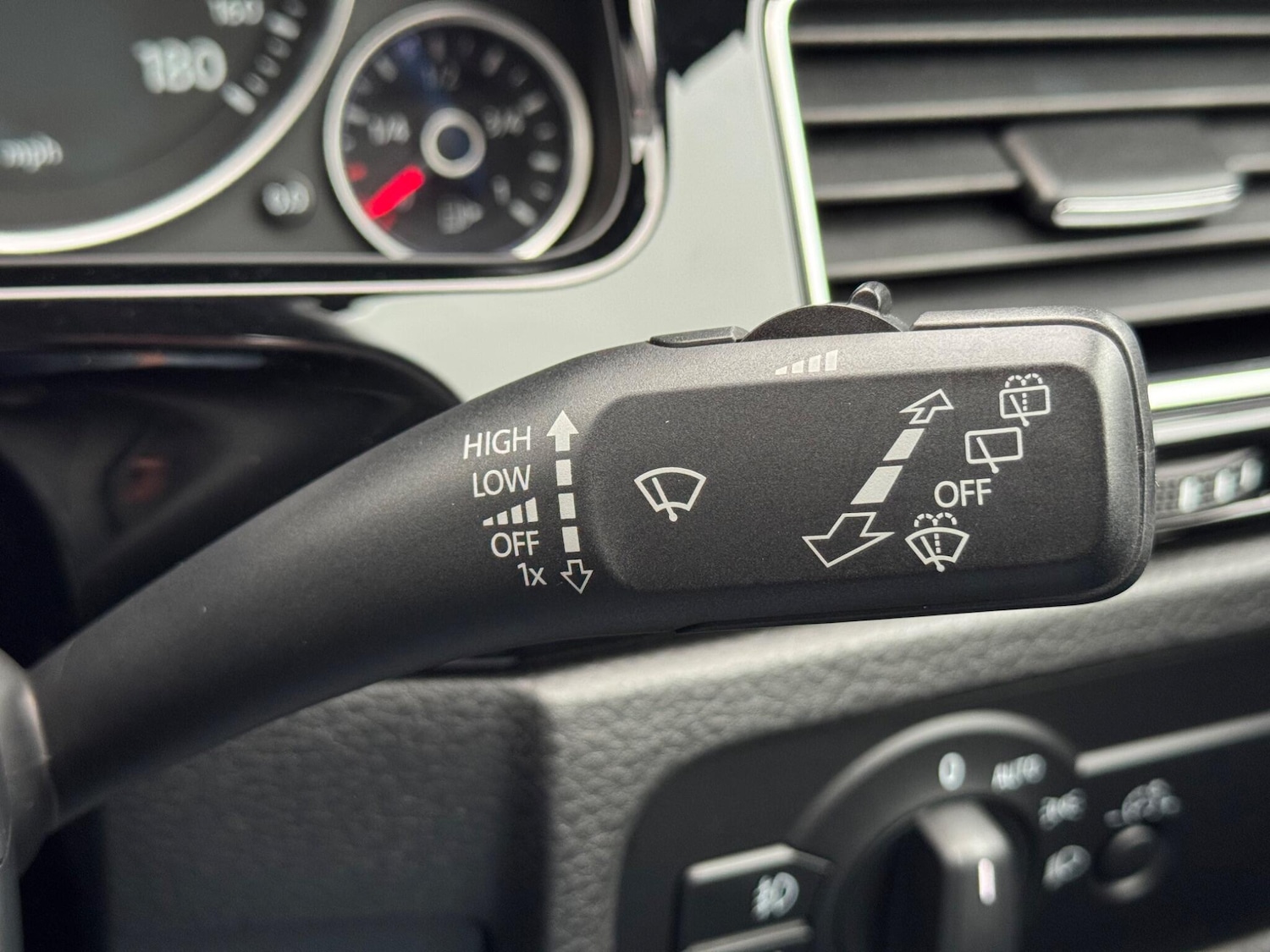 Used Volkswagen Touareg for sale - 76964687: Photo 64