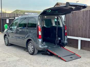 Used Peugeot Partner Tepee 2017 for sale - 74849972: Photo