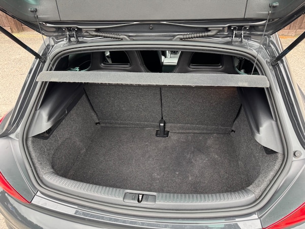 Used Volkswagen Scirocco 2015 for sale - 76318059: Photo 22