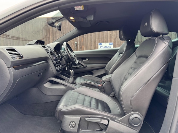 Used Volkswagen Scirocco 2015 for sale - 76318059: Photo 30