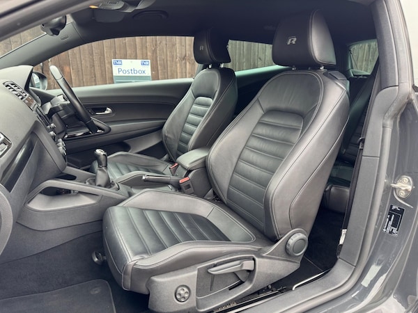 Used Volkswagen Scirocco 2015 for sale - 76318059: Photo 31