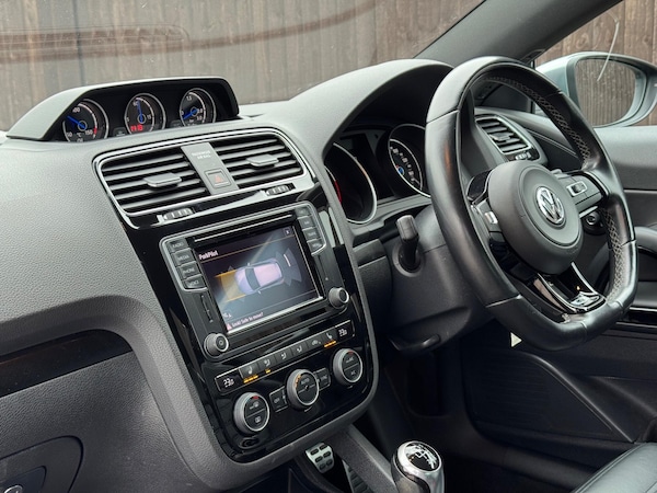 Used Volkswagen Scirocco 2015 for sale - 76318059: Photo 32