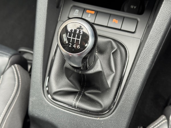 Used Volkswagen Scirocco 2015 for sale - 76318059: Photo 41