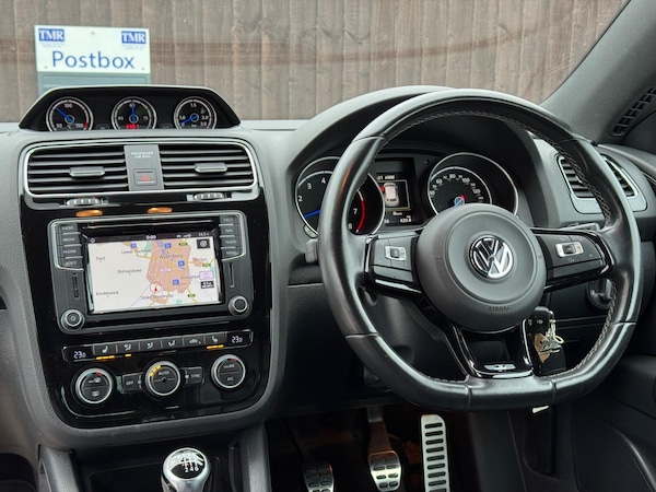 Used Volkswagen Scirocco 2015 for sale - 76318059: Photo 4