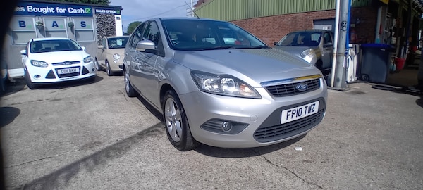 Used Ford Focus 2010 for sale - 75348958: Photo 1