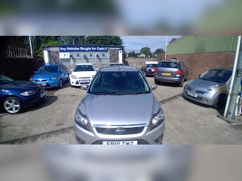 Used Ford Focus 2010 for sale - 75348958: Photo