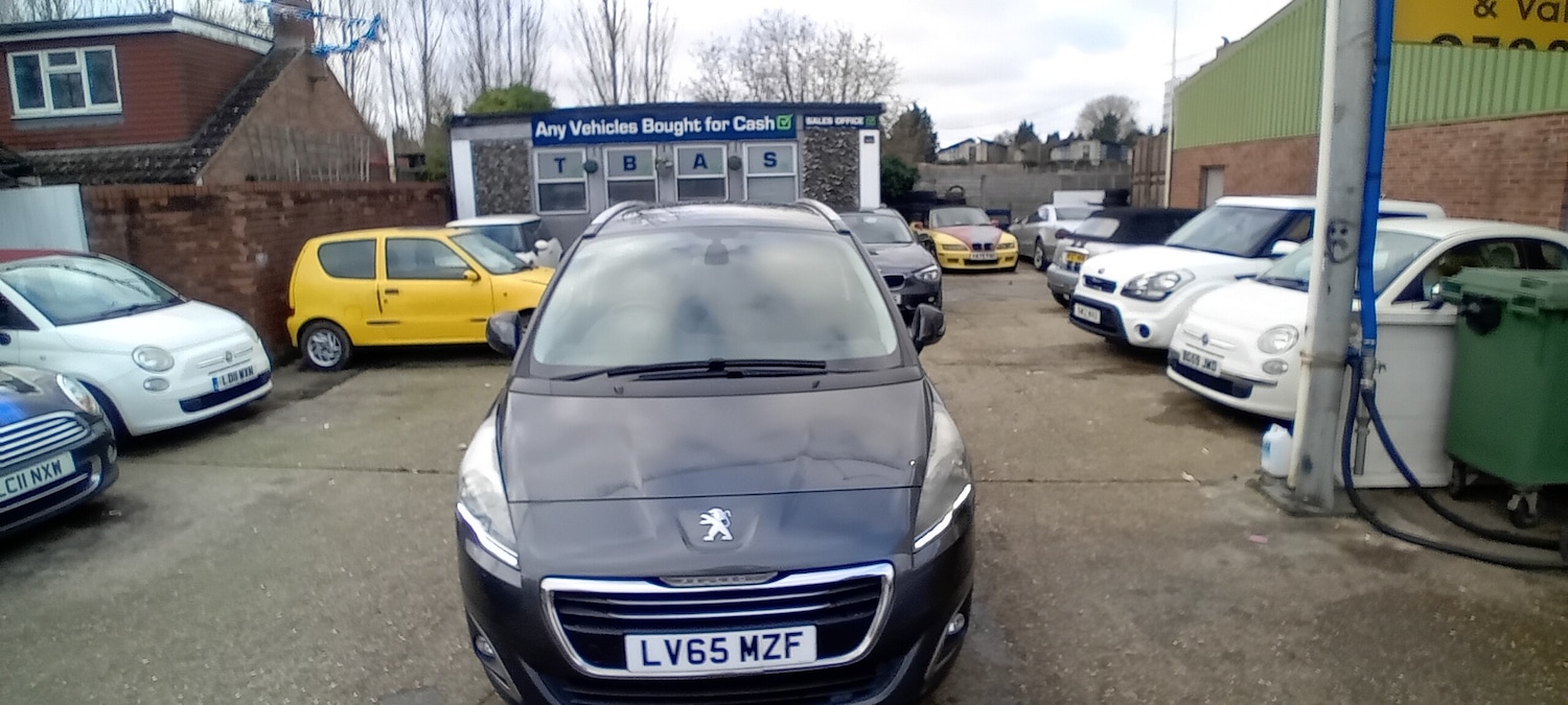 Used Peugeot 5008 2015 for sale - 77054969: Photo 3