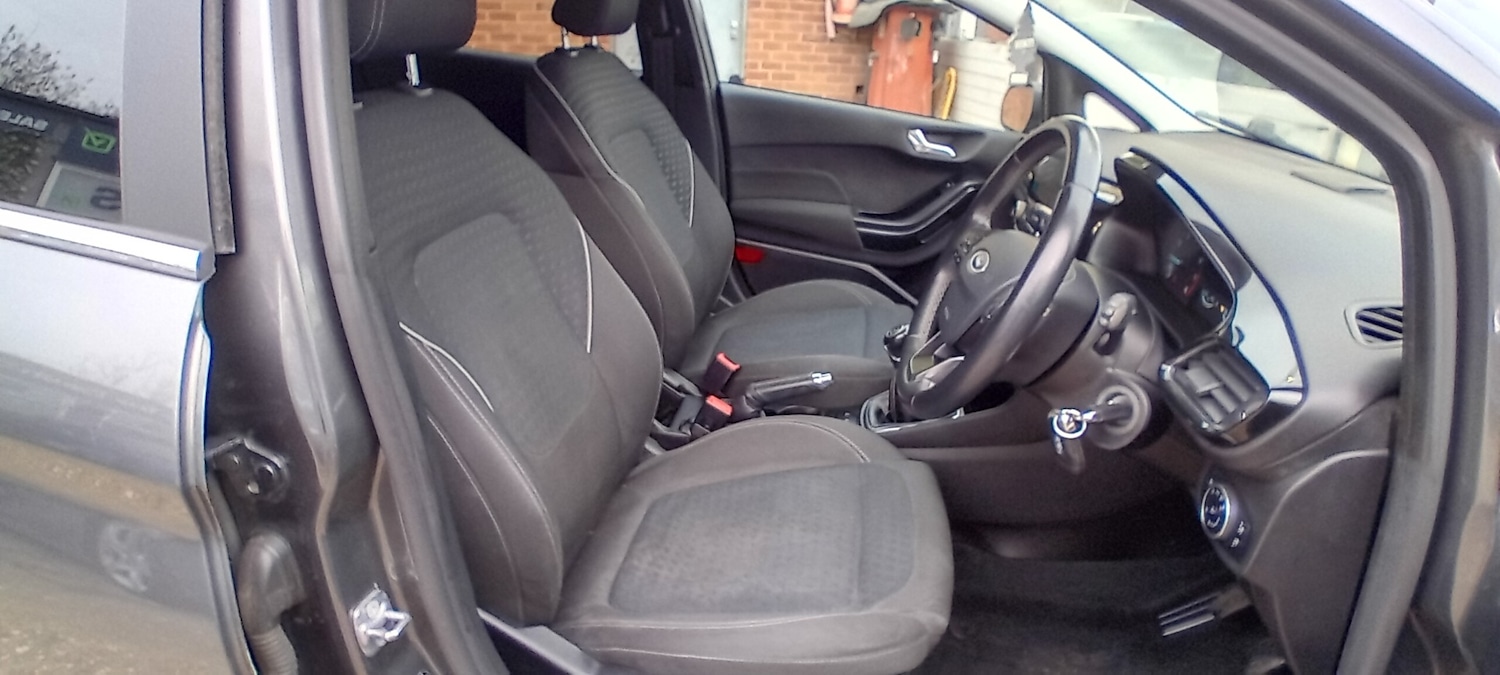 Used Ford Fiesta 2017 for sale - 77595569: Photo 10