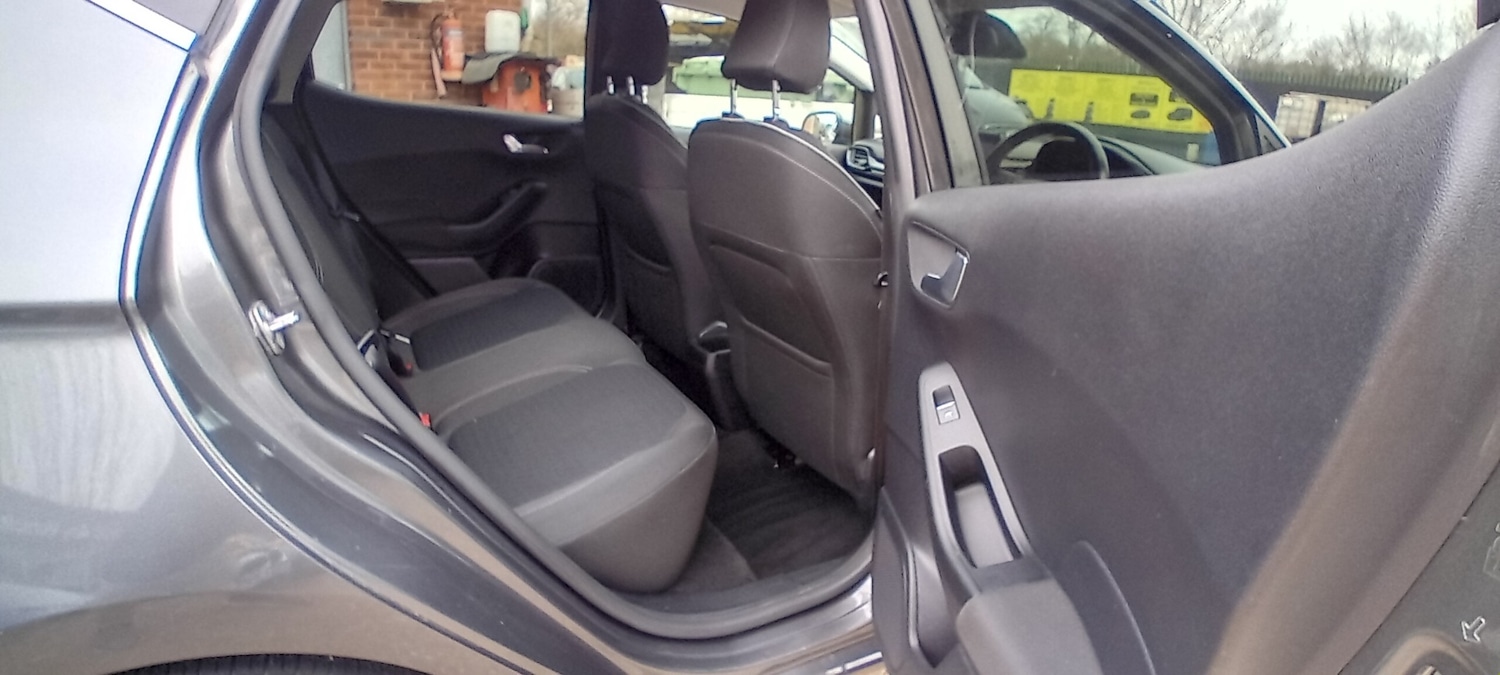 Used Ford Fiesta 2017 for sale - 77595569: Photo 11