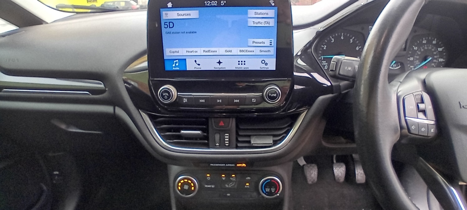 Used Ford Fiesta 2017 for sale - 77595569: Photo 18