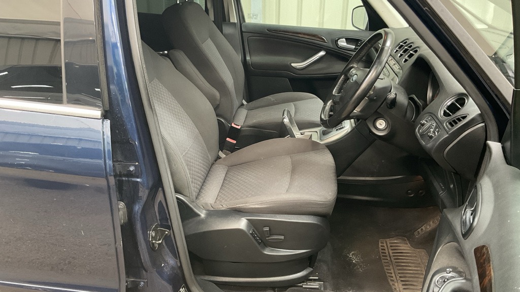 Used Ford Galaxy 2009 for sale - 76352694: Photo 11