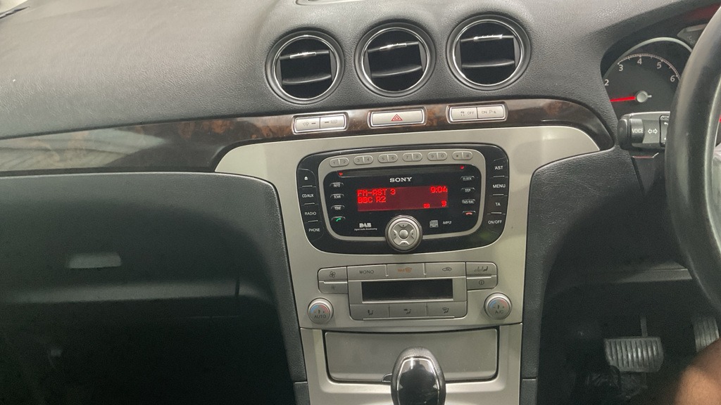 Used Ford Galaxy 2009 for sale - 76352694: Photo 13