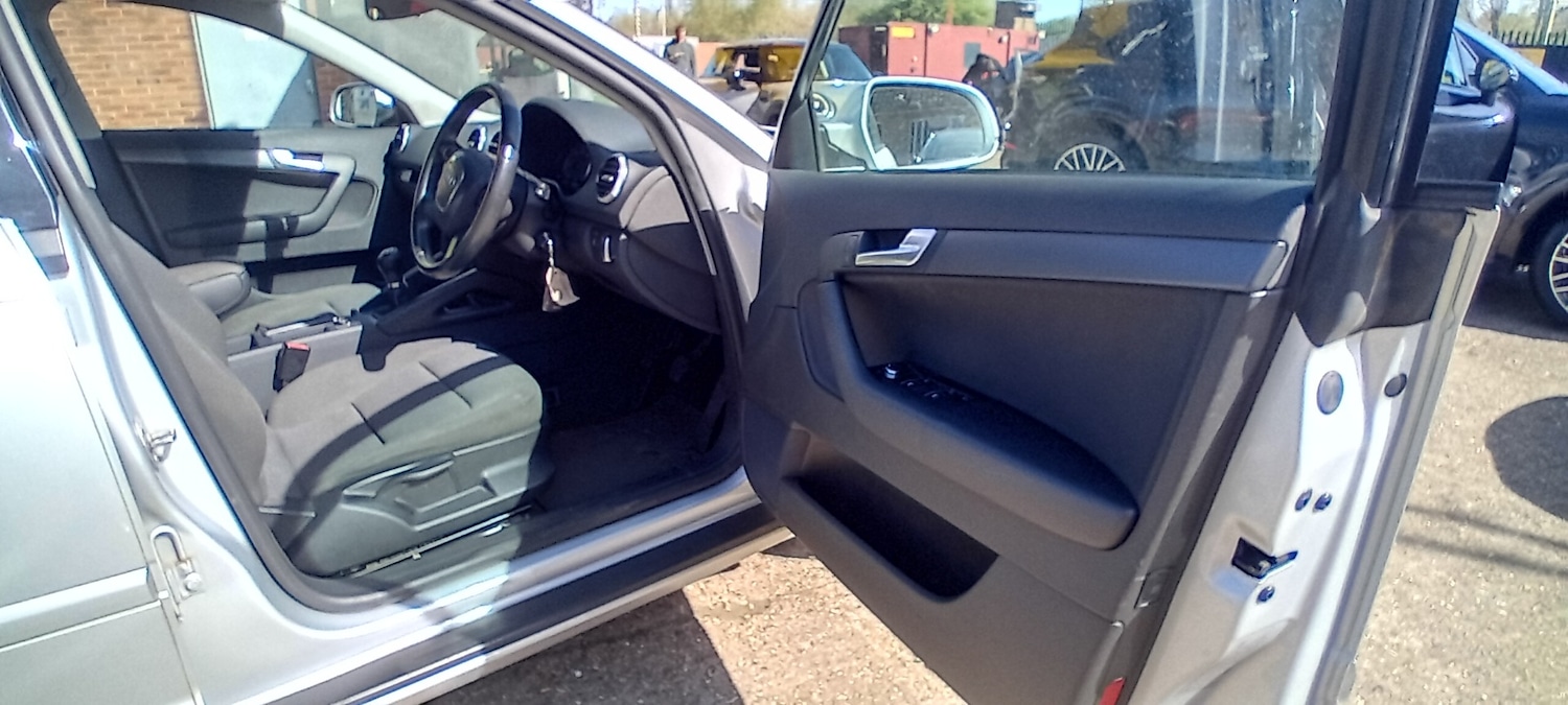 Used Audi A3 2011 for sale - 78143839: Photo 10