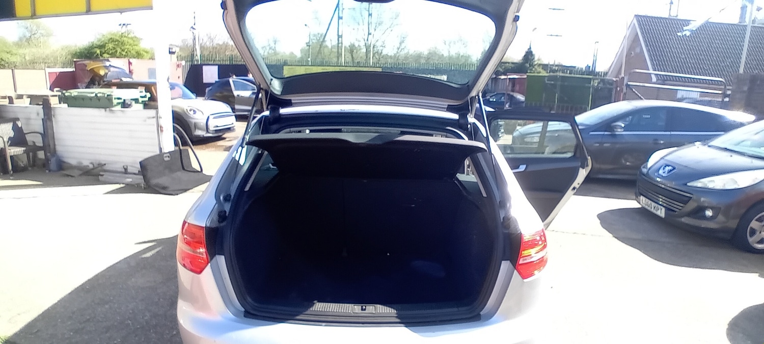 Used Audi A3 2011 for sale - 78143839: Photo 16