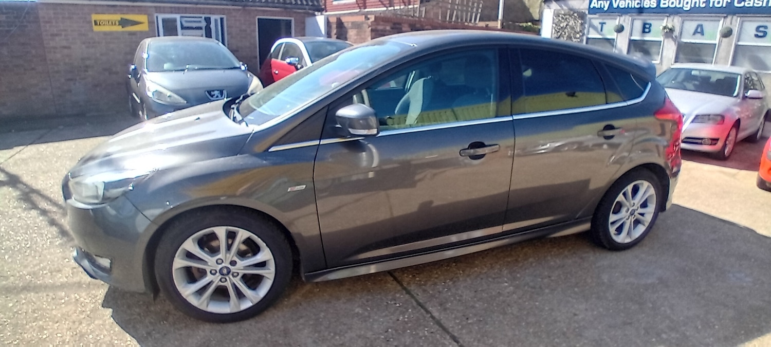 Used Ford Focus 2016 for sale - 78143827: Photo 4