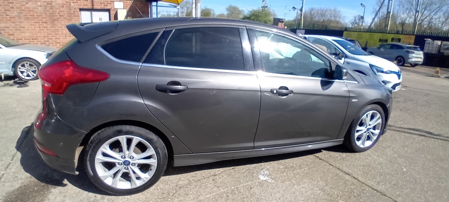 Used Ford Focus 2016 for sale - 78143827: Photo 8