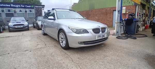 Used BMW 5 Series 2011 for sale - 75467077: Photo 1