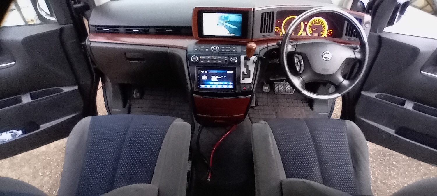 Used Nissan Elgrand 2017 for sale - 76748464: Photo 15