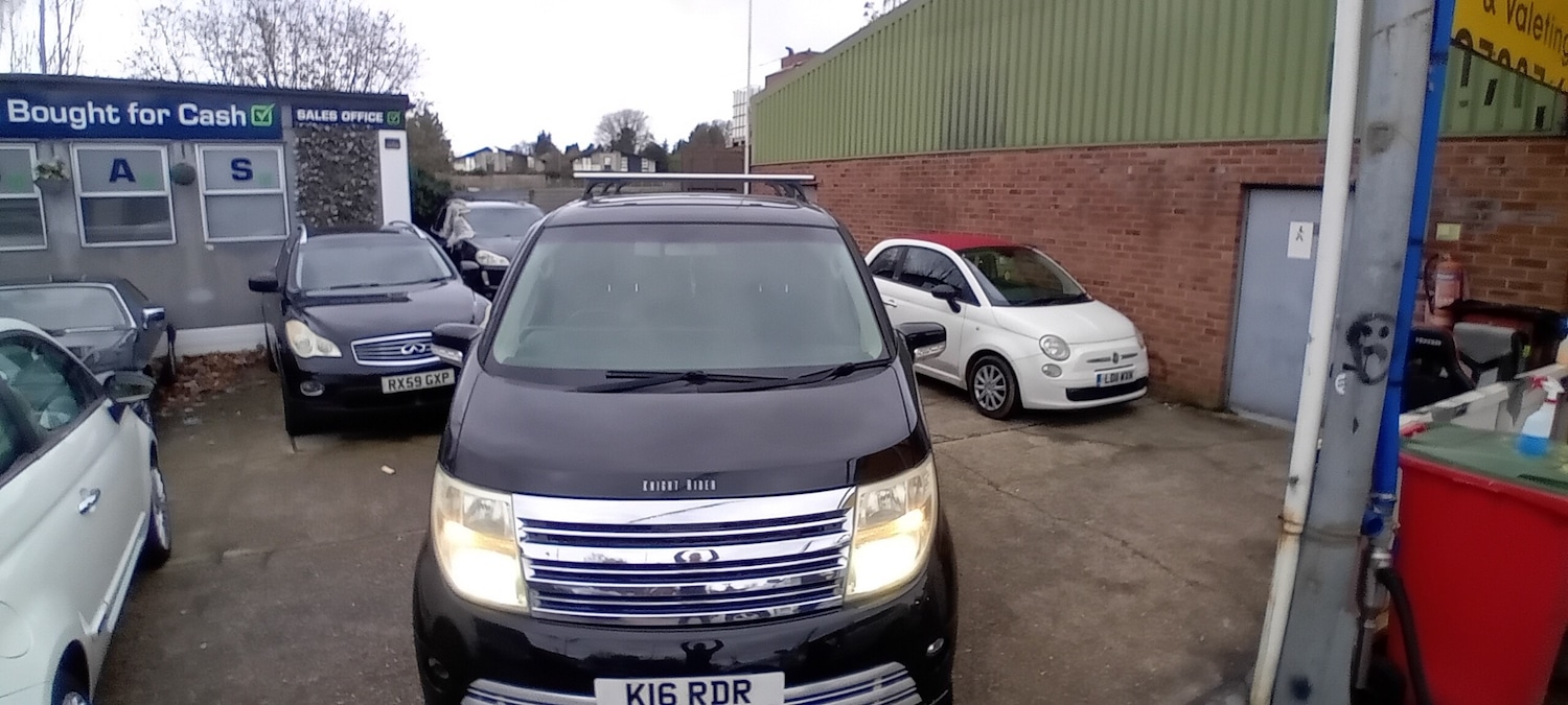 Used Nissan Elgrand 2017 for sale - 76748464: Photo 3