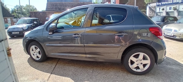 Used Peugeot 207 2012 for sale - 75567656: Photo 5