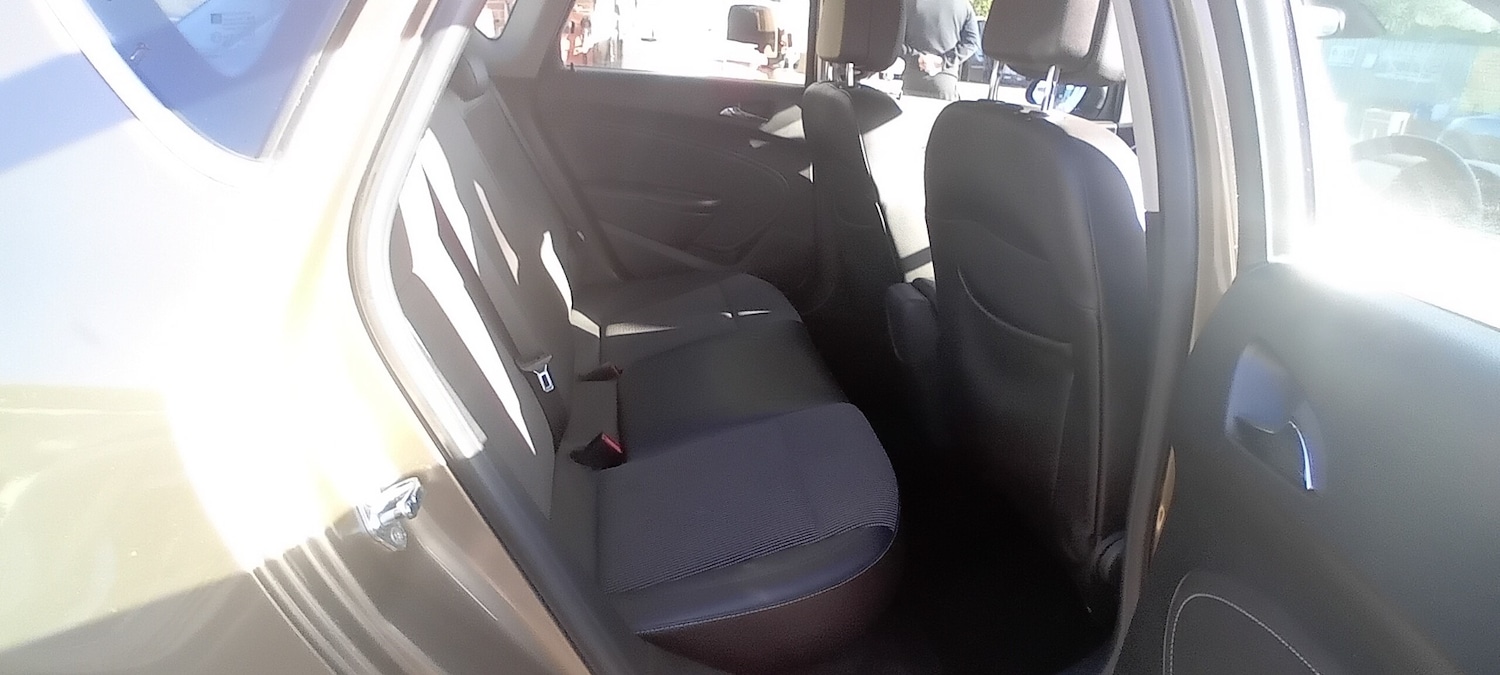 Used Vauxhall Astra 2012 for sale - 76048874: Photo 11
