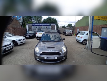 Used MINI Convertible 2010 for sale - 75466752: Photo