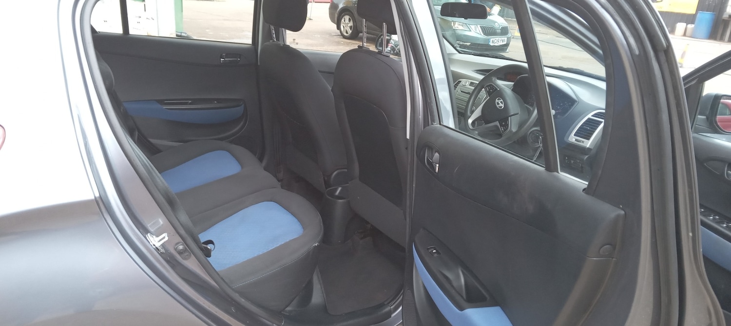 Used Hyundai i20 2009 for sale - 78038870: Photo 11