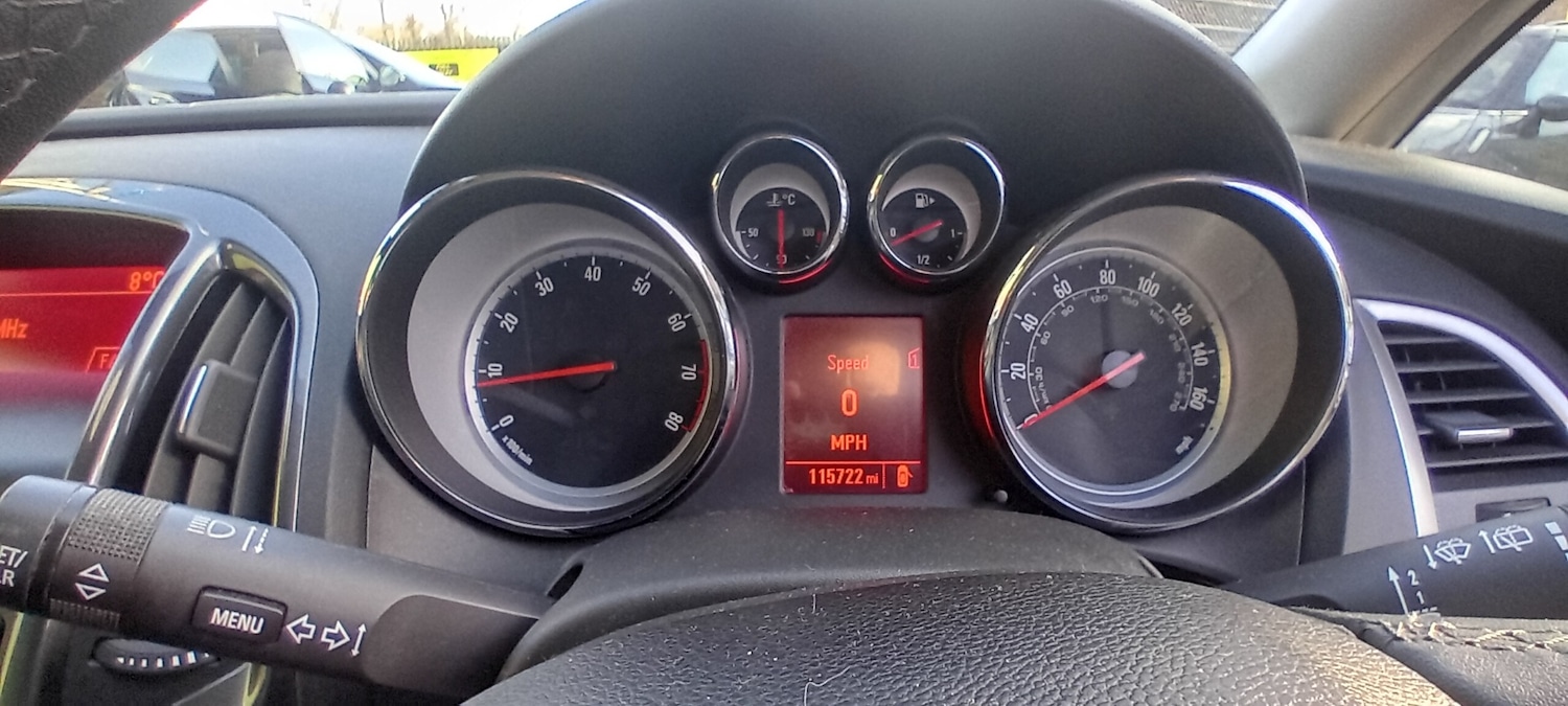 Used Vauxhall Astra 2013 for sale - 77245555: Photo 18