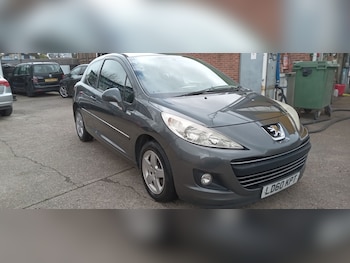 Peugeot 207 feature image