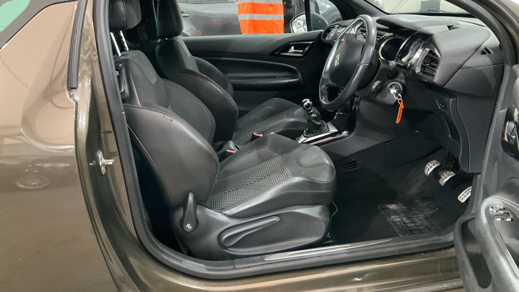 Used Citroen DS3 2012 for sale - 76352594: Photo 15