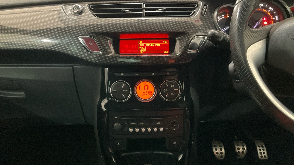 Used Citroen DS3 2012 for sale - 76352594: Photo 17