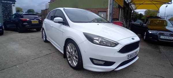 Used Ford Focus 2015 for sale - 76253410: Photo 1