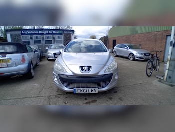 Used Peugeot 308 2011 for sale - 78419389: Photo