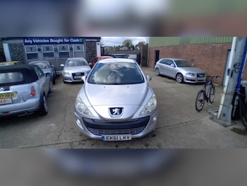 Used Peugeot 308 2011 for sale - 78419389: Photo