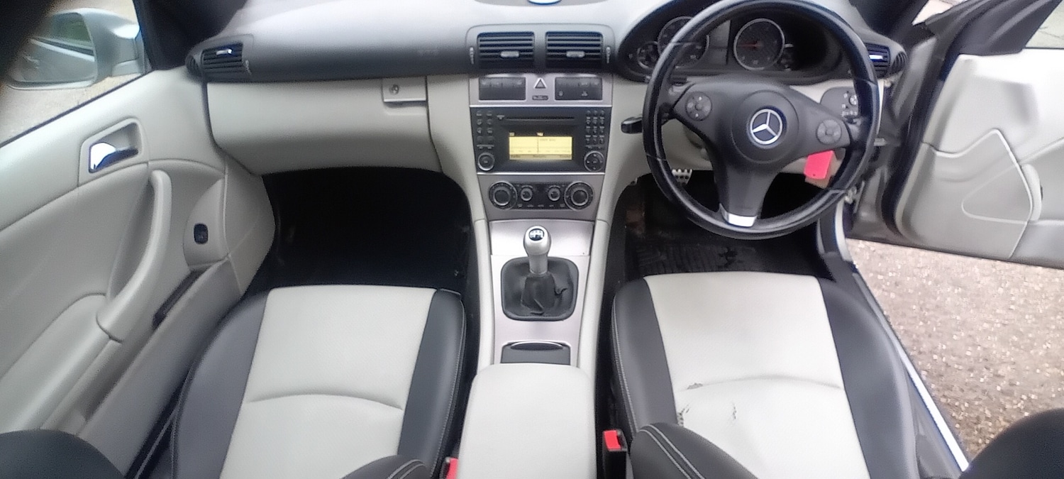 Used Mercedes-Benz CLC Class 2010 for sale - 77323720: Photo 10