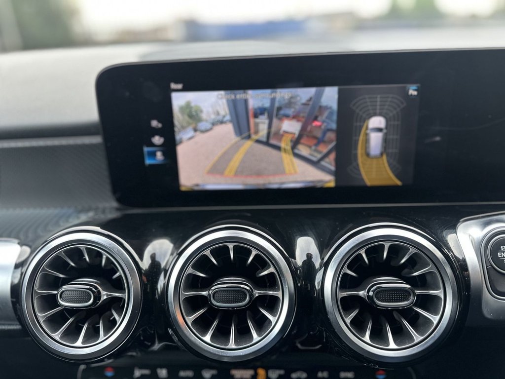 Used Mercedes-Benz GLB 2023 for sale - 76617717: Photo 20