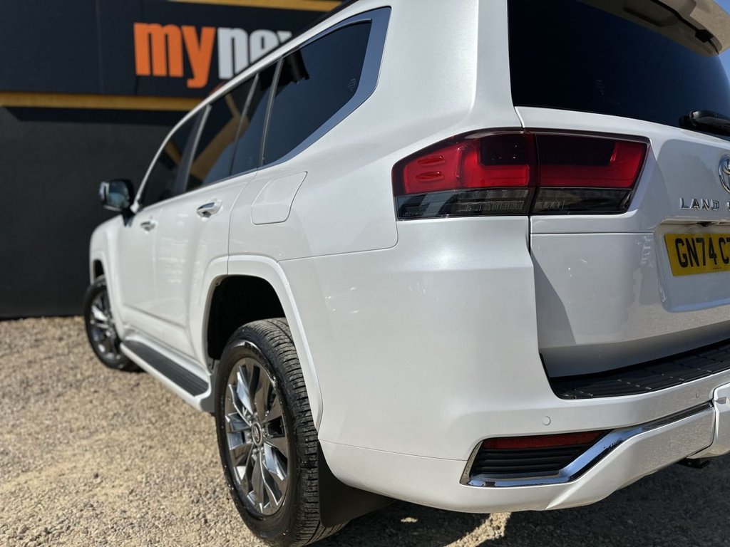 Used Toyota Land Cruiser 2024 for sale - 78162442: Photo 10