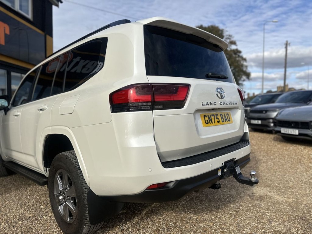 Used Toyota Land Cruiser 2025 for sale - 76202670: Photo 10