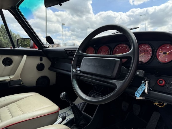 Used Porsche 911 1989 for sale - 71641230: Photo 17
