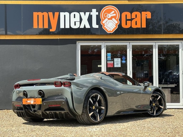Used Ferrari SF90 Stradale 2024 for sale - 75171190: Photo 19