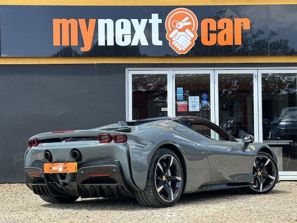 Used Ferrari SF90 Stradale 2024 for sale - 75171190: Photo 20