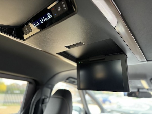 Used Toyota Alphard 2023 for sale - 72662872: Photo 20