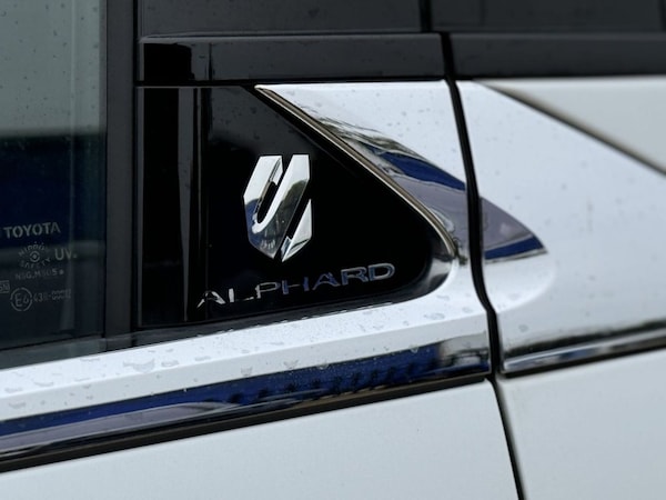Used Toyota Alphard 2023 for sale - 72662872: Photo 9