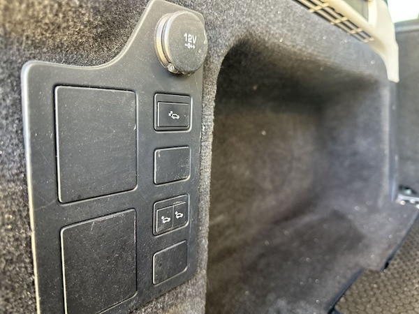 Used Land Rover Discovery 2018 for sale - 75685208: Photo 21