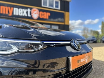 Used Volkswagen Golf 2021 for sale - 76173135: Photo